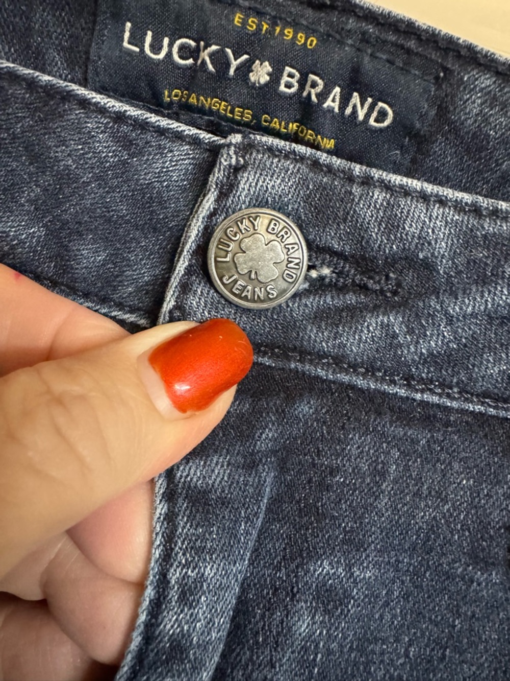 Lucky Brand Women's LOLITA SKINNY Jeans   SIZE: 4   #10 - Picture 2 of 9